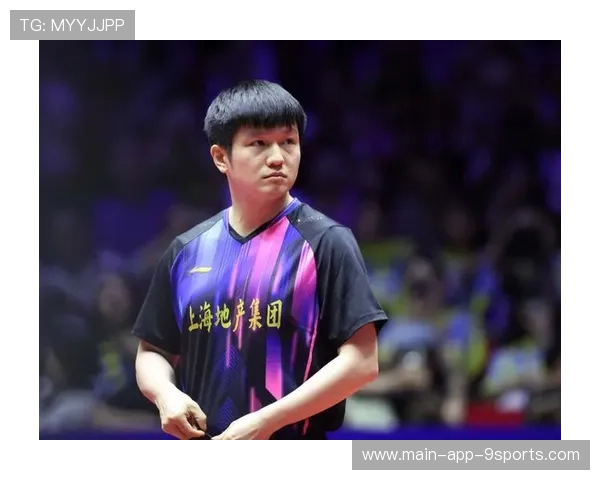 尹航点赞樊振东反手球神技，状态持续回暖，樊振东的反手技术