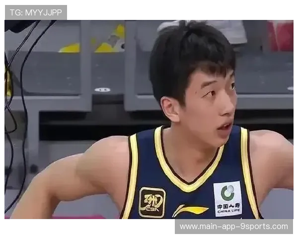 广东惨败青岛，张文逸李文昊状态差，内线问题突出，张文逸 辩